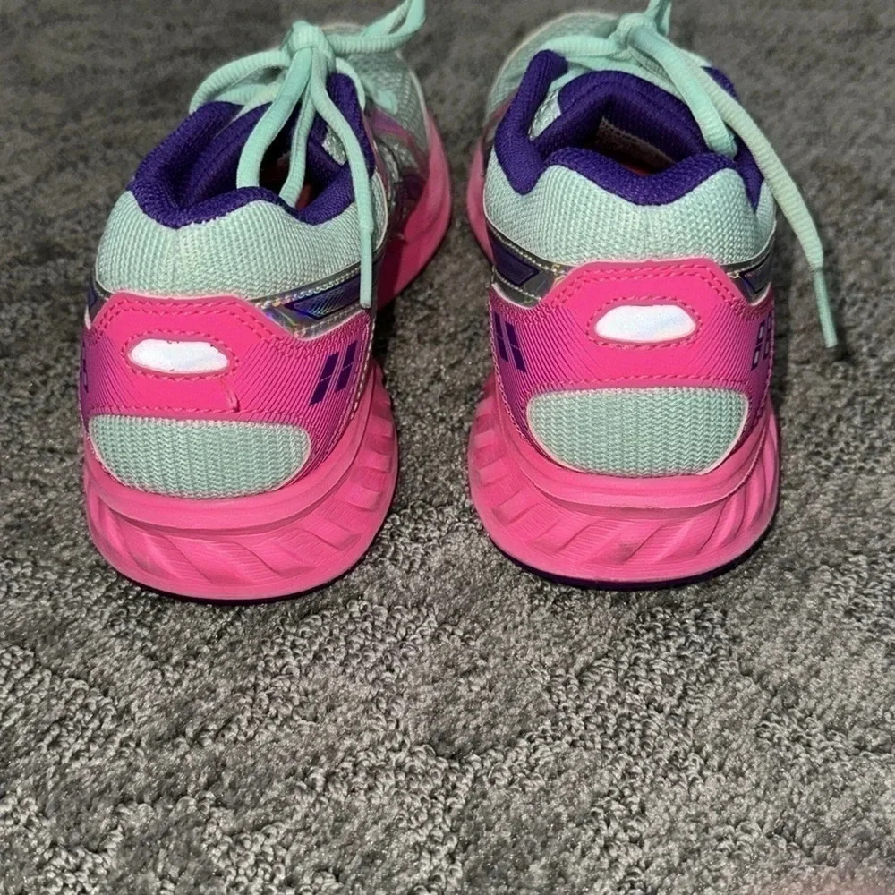 •Kid’s Asics Jolt•​ - Picture 3 of 10